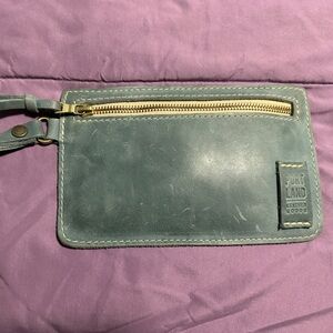 Portland Leather Adriana Pouch Surf